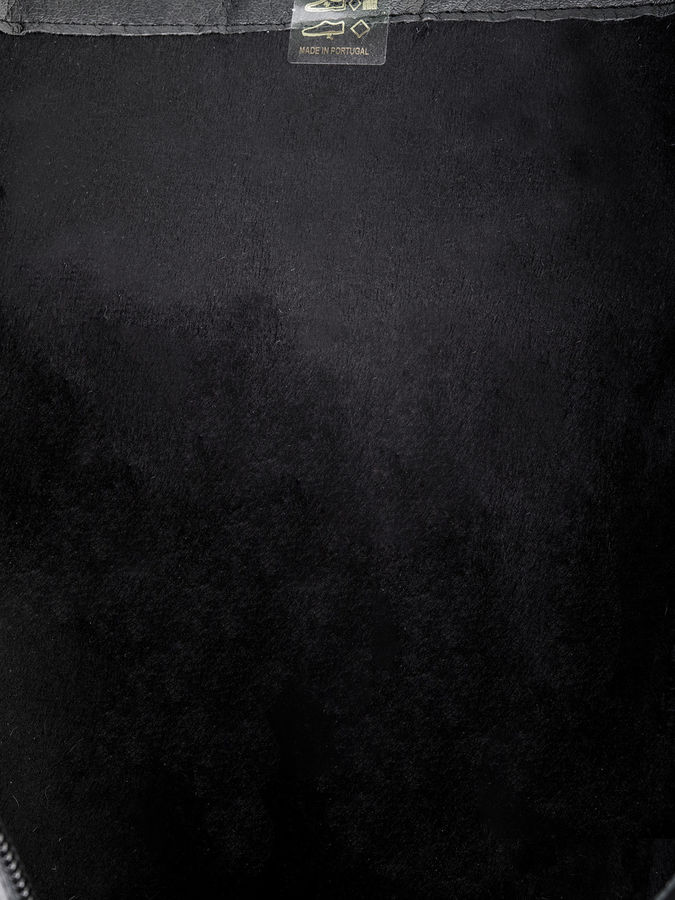 8932010
